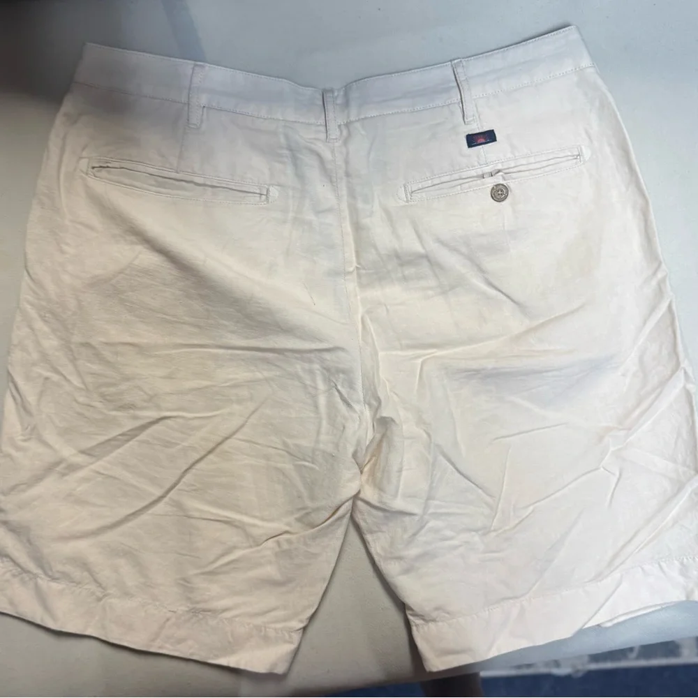 Faherty Cream Shorts size 34